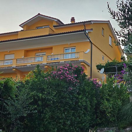 Rooms Neda Rab Town Exterior photo
