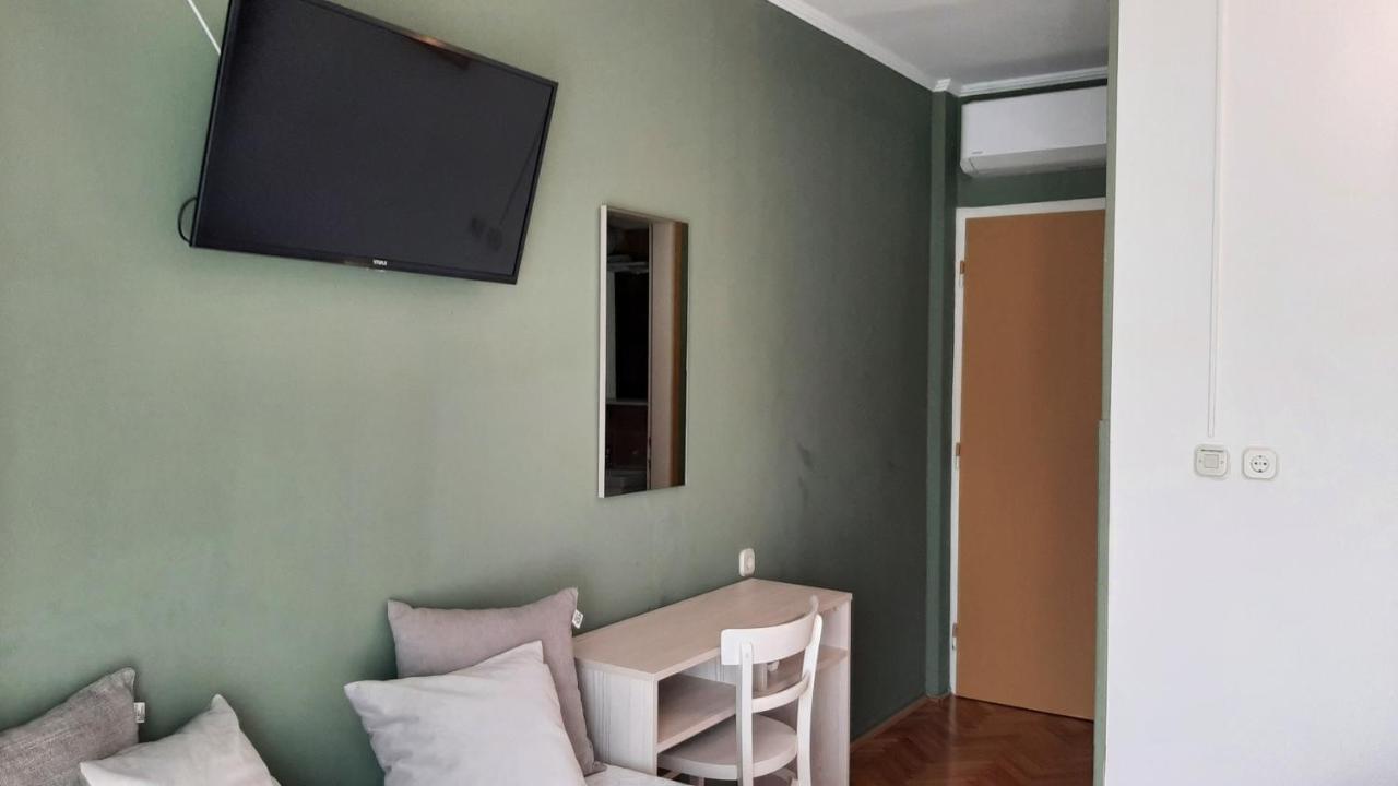 Rooms Neda Rab Town Exterior photo