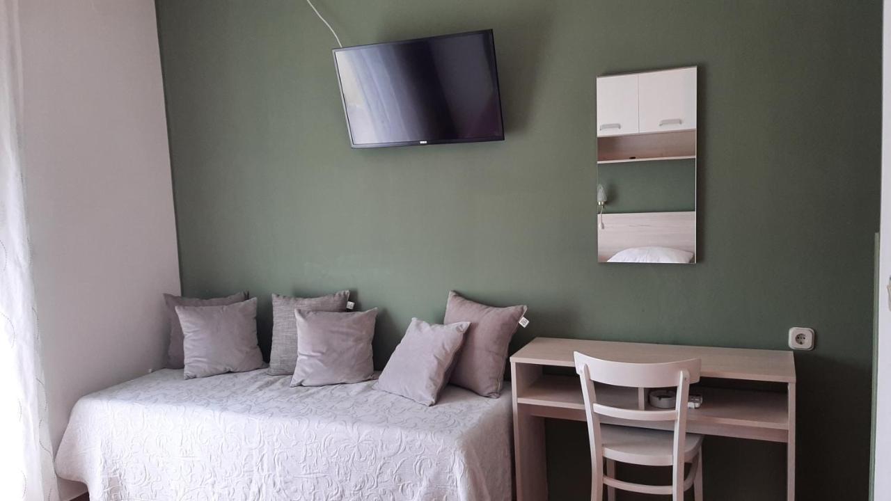 Rooms Neda Rab Town Exterior photo