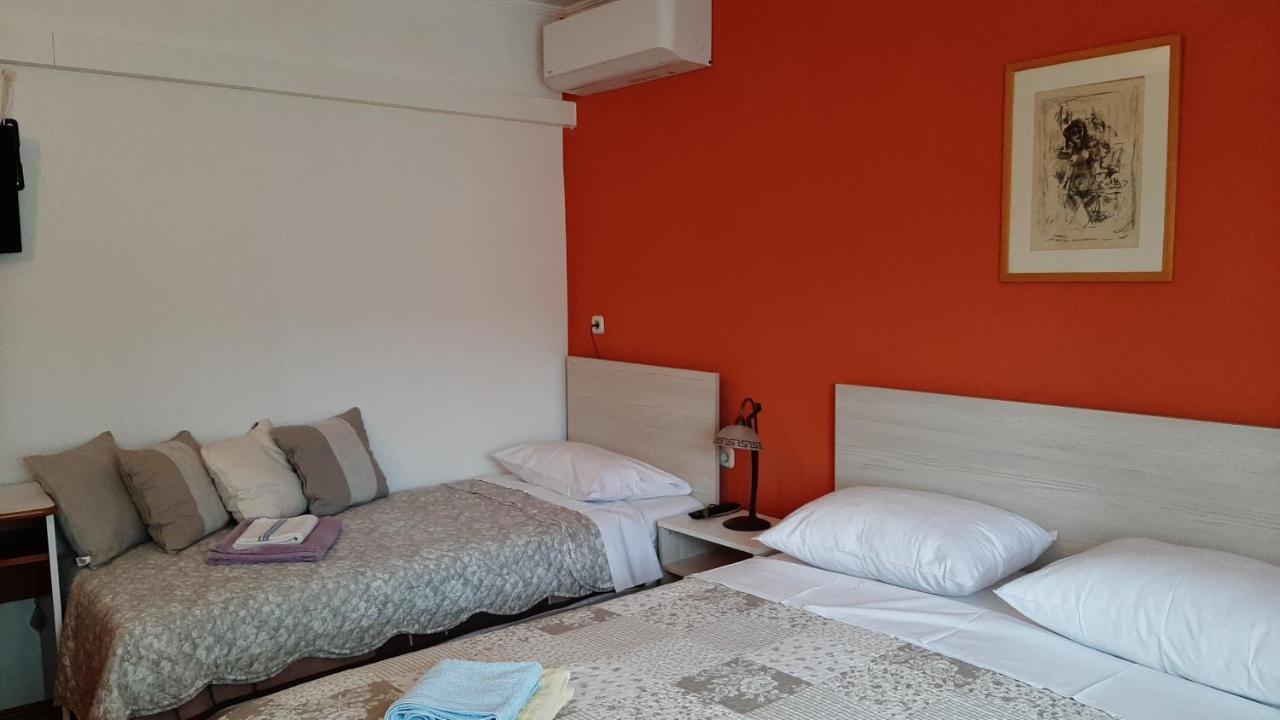 Rooms Neda Rab Town Exterior photo